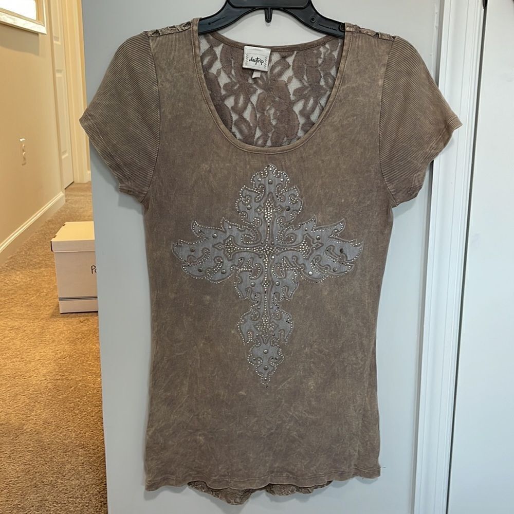 Ladies Day Trip Top 